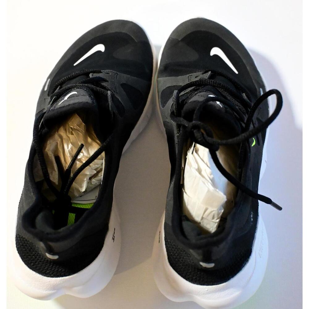 Nike‎ Free RN - Size 6.5